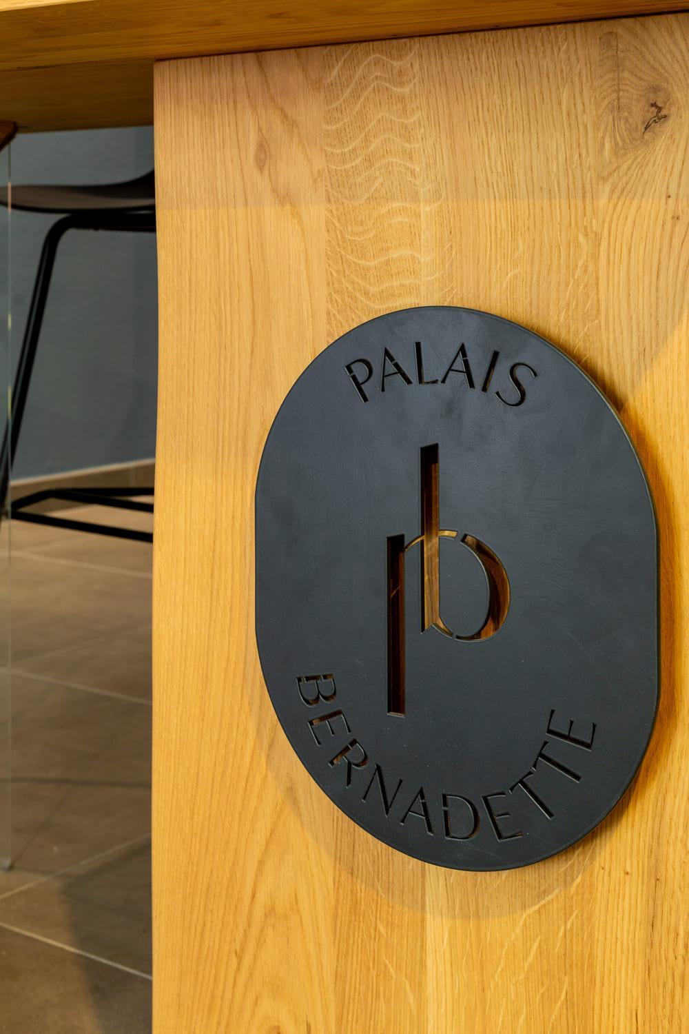 Palais Bernadette Aparthotel Parma Kültér fotó